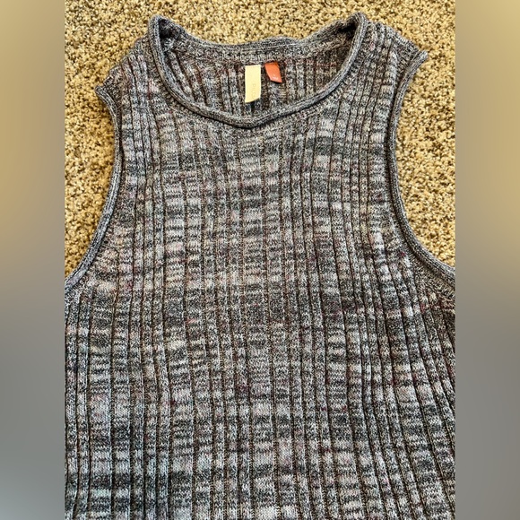 Pilcro Anthropologie knit high neck tank. Womens size L. - Picture 10 of 14